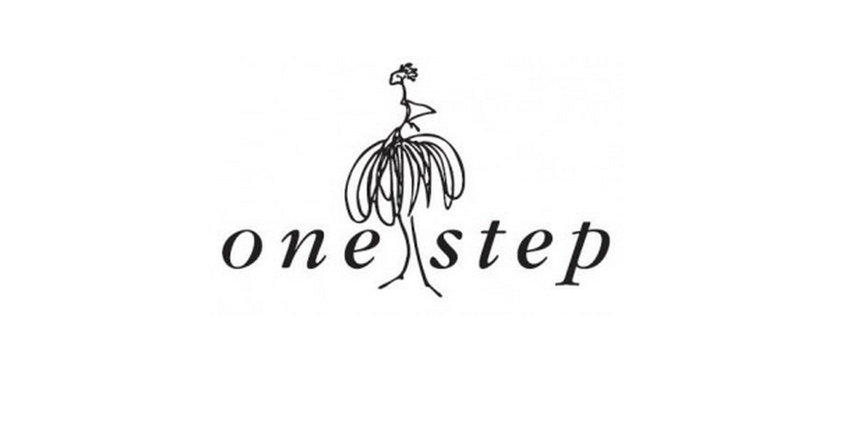 Logo de la marque One Step - Galeries Lafayette Cap 3000